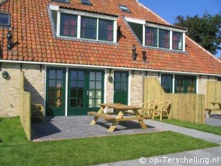 De Stormvogel 2, Tijdens schoolvakantie naar Terschelling