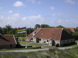 De Zeereep, Naar Terschelling met Hond