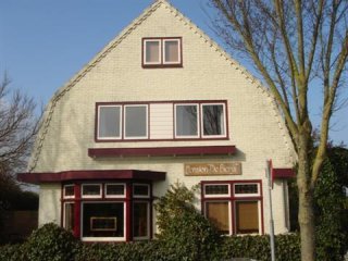 De Berg (Midsland), Bungalow op Terschelling