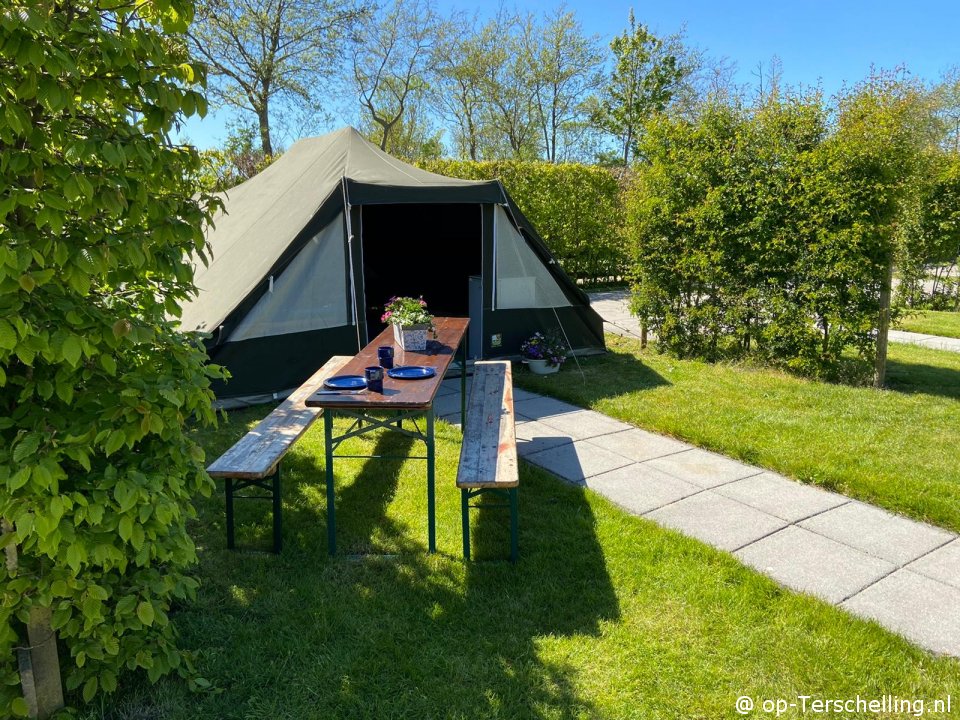 Buitenaanzicht Vakantietent op Hoeve Prinses Irene