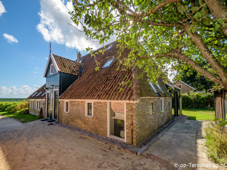 Buitenaanzicht Aasterom