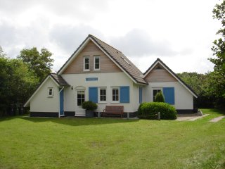 Bambi, Bungalow op Terschelling